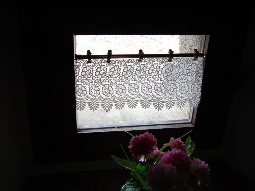 Domus Ghibellinae- Fonte Di San Benedetto Appartement Cortona Kamer foto