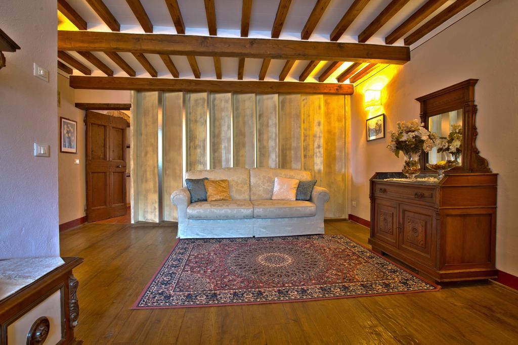 Domus Ghibellinae- Fonte Di San Benedetto Appartement Cortona Buitenkant foto