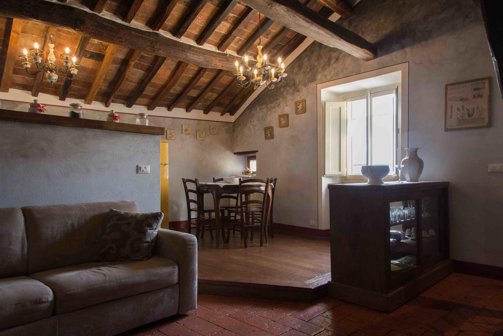 Domus Ghibellinae- Fonte Di San Benedetto Appartement Cortona Buitenkant foto