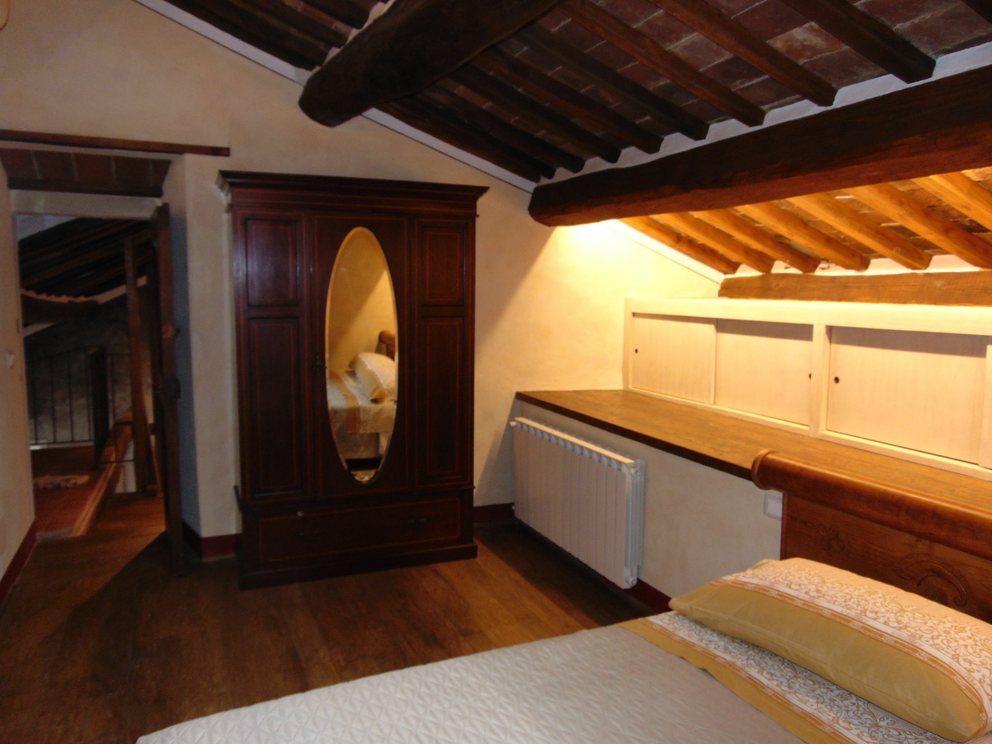 Domus Ghibellinae- Fonte Di San Benedetto Appartement Cortona Buitenkant foto